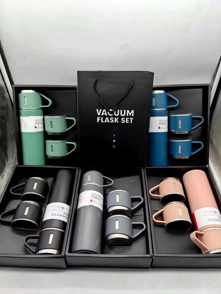 500ml Stainless Steel Vacuum Flask Water Bottle With 2 Extra Cups